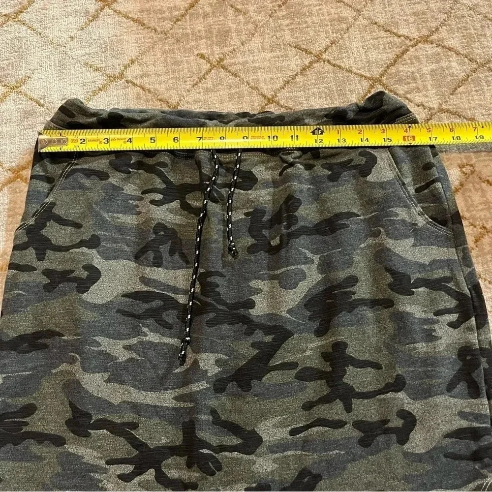 Sundry Saturday Skirt Army Camo Drawstring 3/L NWT Knit Comfy Evereve - Picture 6 of 7